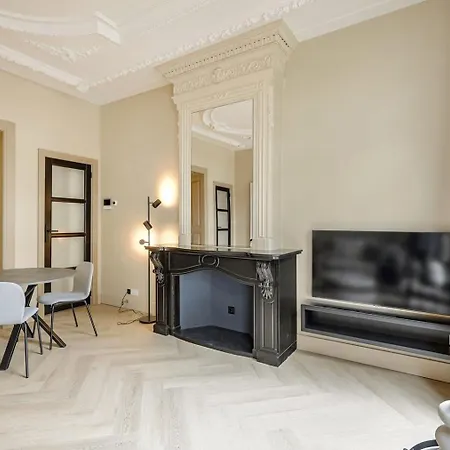 Feel At Home In This One-Bedroom - Check Profile * Amsterdam