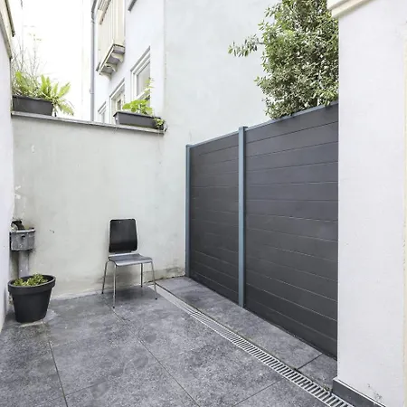 Feel At Home In This One-Bedroom - Check Profile Appartement Amsterdam